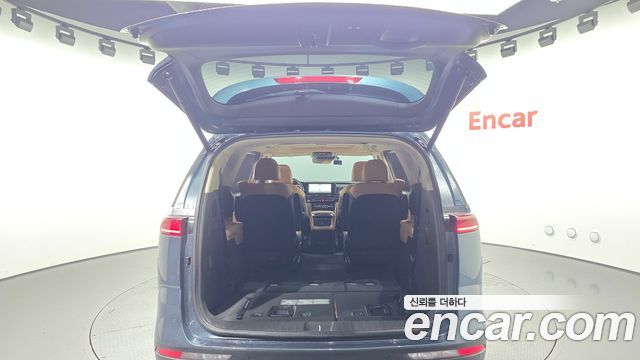 Kia Carnival (IV) Gasoline 7-Seater Outdoor Noblesse 2023 — фото 18