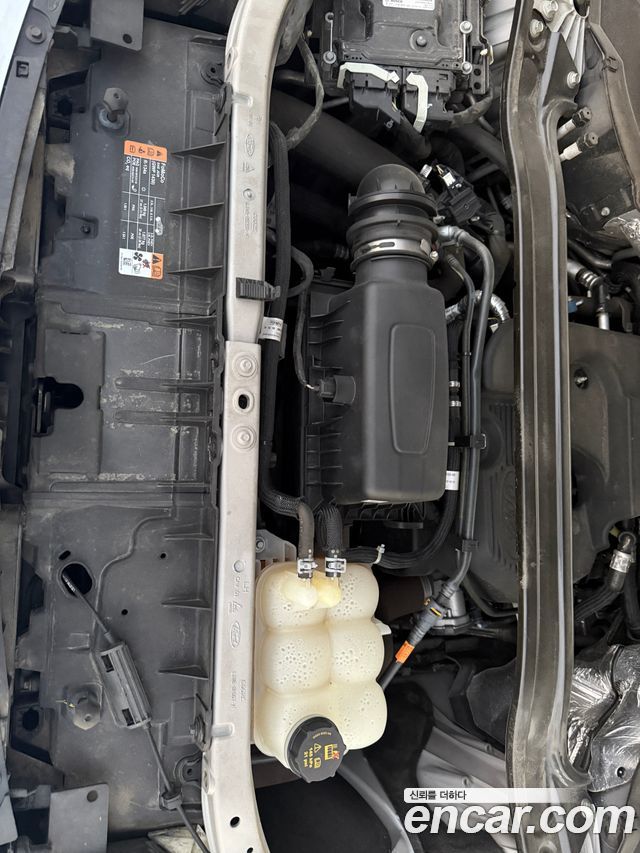 Ford Explorer (VI) 2.3 LimIted 4WD 2020 — фото 6