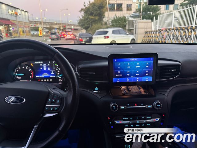 Ford Explorer (VI) 2.3 LimIted 4WD 2020 — фото 7