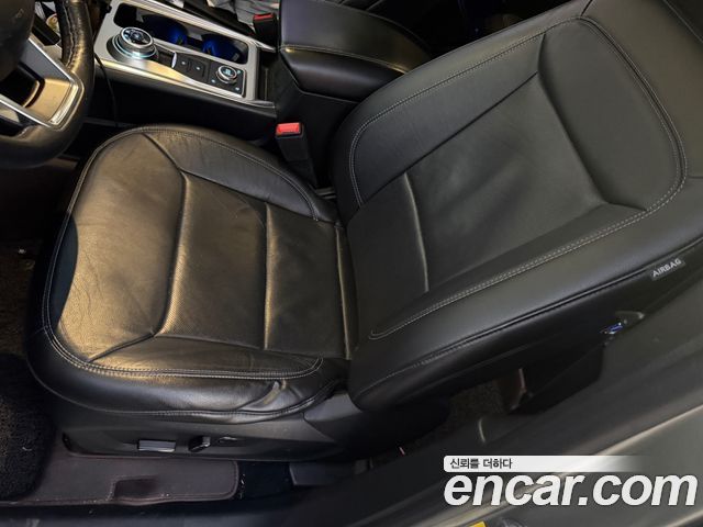 Ford Explorer (VI) 2.3 LimIted 4WD 2020 — фото 15
