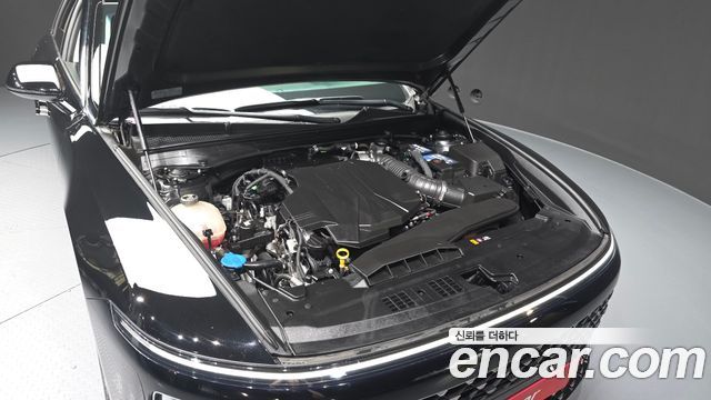 Hyundai Grandeur (GN7) 3.5 LPG 2WD Premium 2024 — фото 6