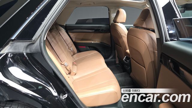 Hyundai Grandeur (GN7) 3.5 LPG 2WD Premium 2024 — фото 12
