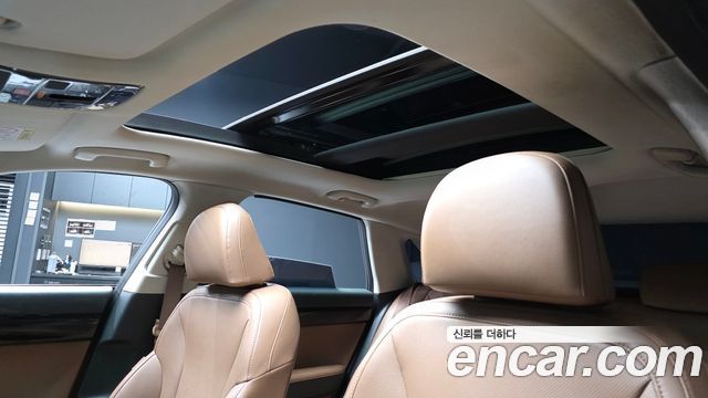 Hyundai Grandeur (GN7) 3.5 LPG 2WD Premium 2024 — фото 19