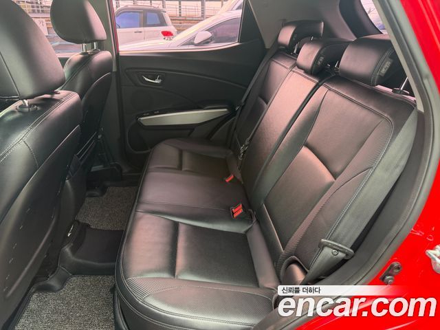 KG Mobility (SsangYong) Tivoli LX 2WD HI-DLX 2016 — фото 24