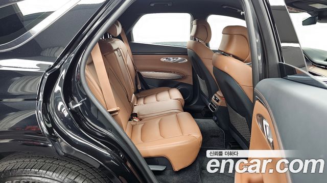 Genesis GV70 2.5T Gasoline 2WD 2024 — фото 12