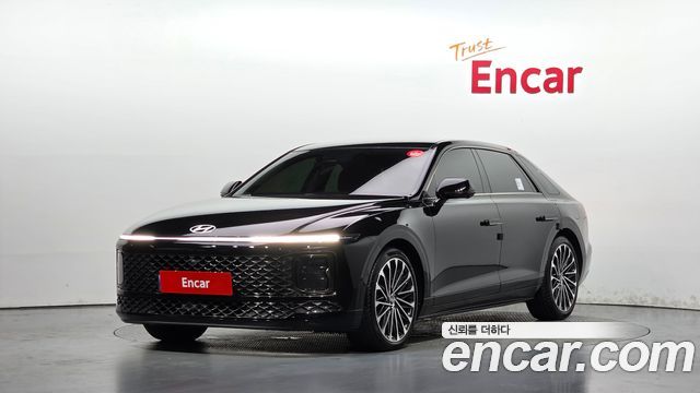 Hyundai Grandeur (GN7) 2,5 Gasoline 2WD Calligraphy