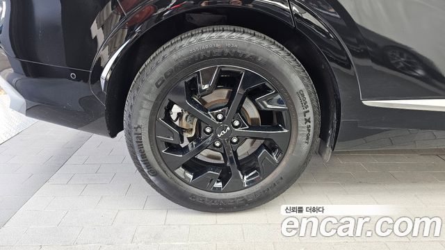 Kia Sportage Hybrid (V) Signature 2WD 2023 — фото 5