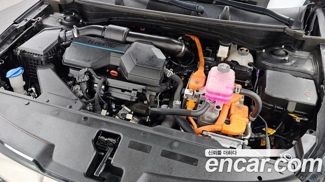 Kia Sportage Hybrid (V) Signature 2WD 2023 — фото 6