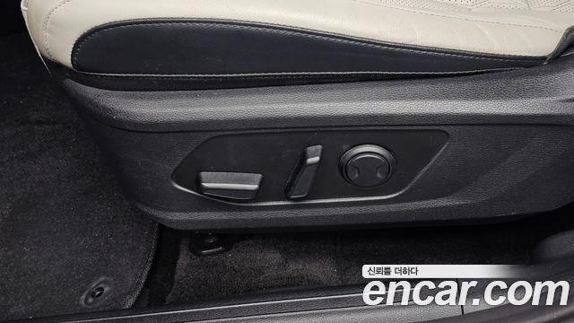 Kia Sportage Hybrid (V) Signature 2WD 2023 — фото 26