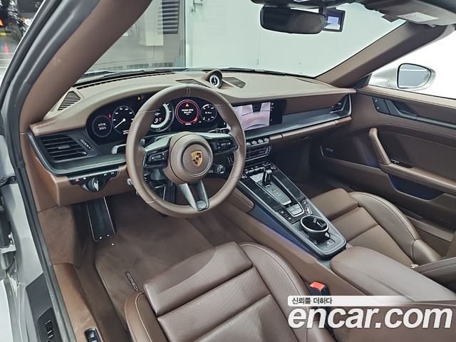 Porsche 911 (992) Carrera 4 GTS Cabriolet 2022 — фото 8