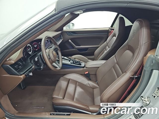 Porsche 911 (992) Carrera 4 GTS Cabriolet 2022 — фото 16