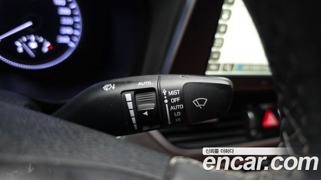 Hyundai Grandeur (IG) 3.0 LPi Dsabled Person Exclusive Special 2018 — фото 20