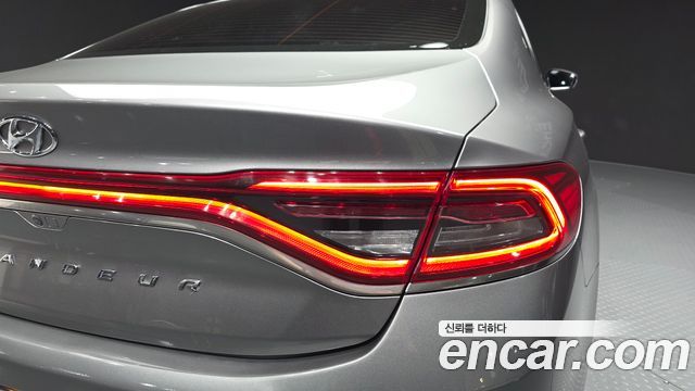 Hyundai Grandeur (IG) 3.0 LPi Dsabled Person Exclusive Special 2018 — фото 23