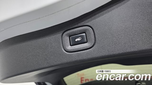 Renault Korea QM6 2.0 LPe Premiere 2WD 2022 — фото 20
