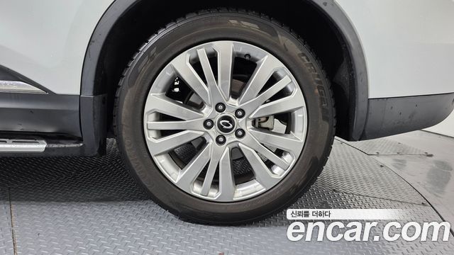Renault Korea QM6 2.0 LPe Premiere 2WD 2022 — фото 21