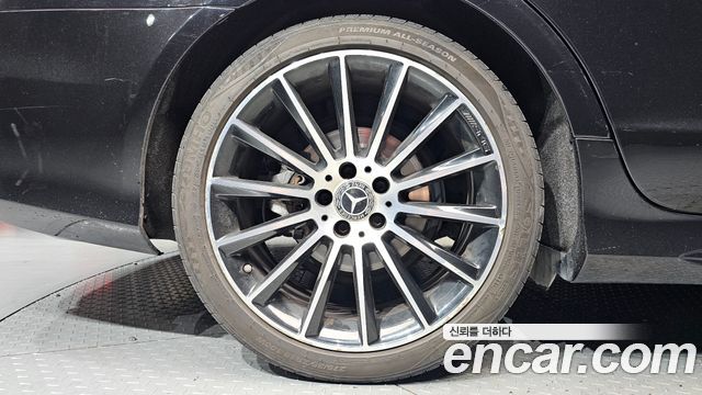 Mercedes-Benz CLS-Class (W218) CLS250 d 4MATIC AMG Line 2017 — фото 5