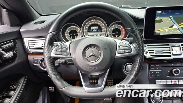 Mercedes-Benz CLS-Class (W218) CLS250 d 4MATIC AMG Line 2017 — фото 13