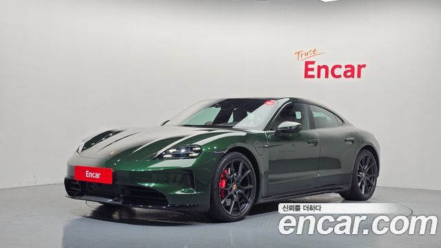 Porsche Taycan GTS