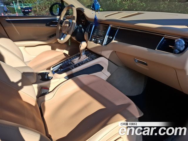 Porsche Macan 2.0 95B 2015 — фото 18
