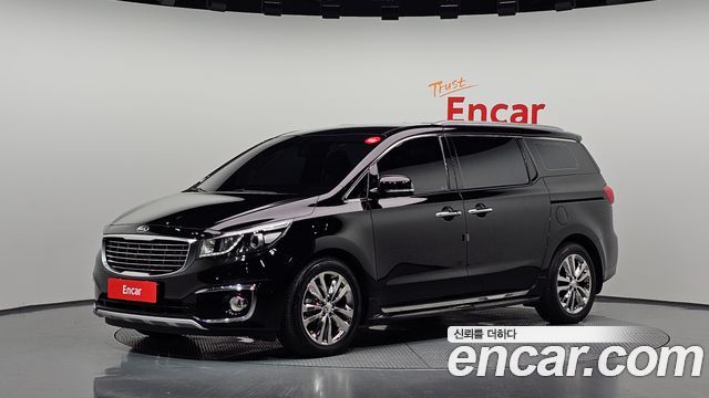 Kia Carnival 9-seater Prestige