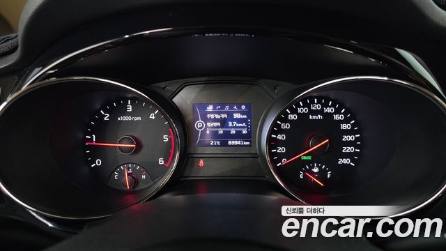 Kia Carnival 9-seater Prestige 2018 — фото 8