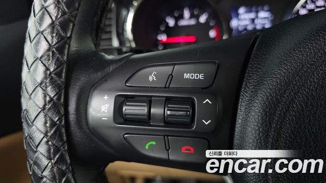 Kia Carnival 9-seater Prestige 2018 — фото 29