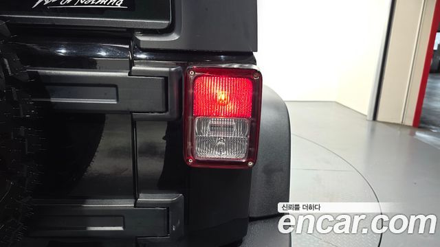 Jeep Wrangler (JK) 3.6 Rubicon 4Door 2017 — фото 23