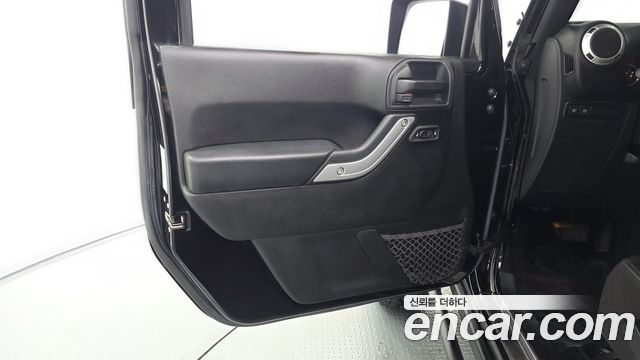 Jeep Wrangler (JK) 3.6 Rubicon 4Door 2017 — фото 24