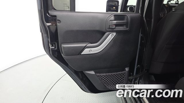 Jeep Wrangler (JK) 3.6 Rubicon 4Door 2017 — фото 25