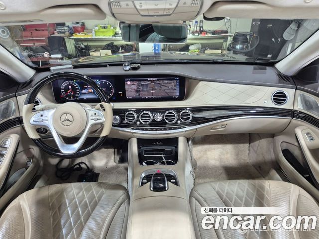 Mercedes-Benz S-Class (W222) Maybach S560 4MATIC 2020 — фото 10