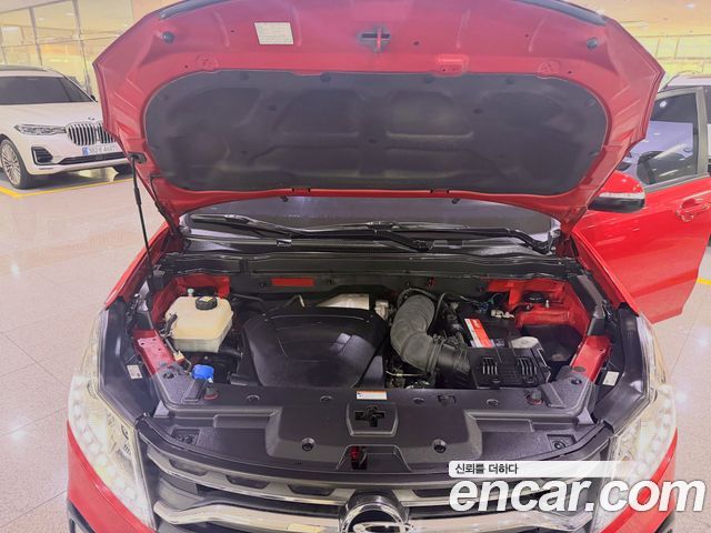 KG Mobility (SsangYong) Style Korando C 2.2 RX 2WD DLX 2018 — фото 20