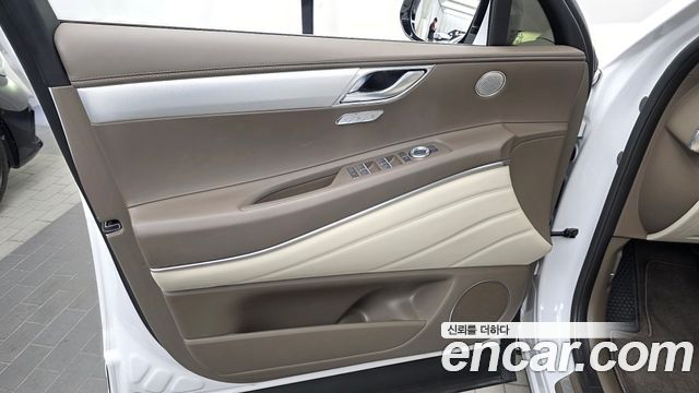 Genesis GV80 2.5T Gasoline 2WD 2023 — фото 24