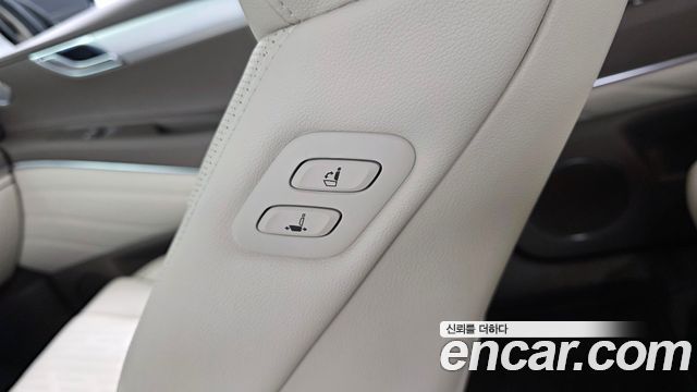 Genesis GV80 2.5T Gasoline 2WD 2023 — фото 32