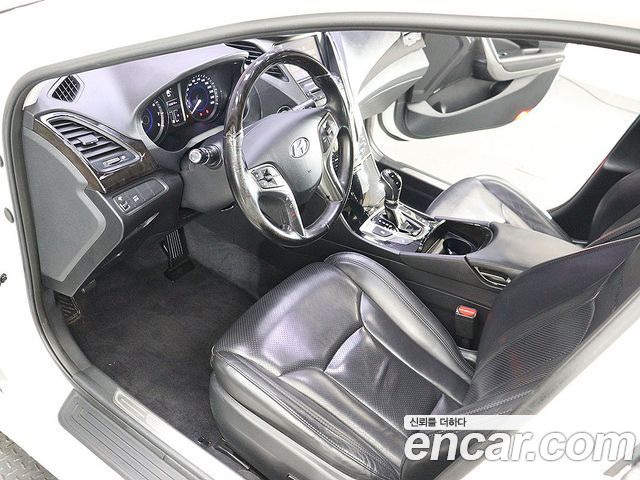 Hyundai Grandeur (HG) HG240 Luxury 2011 — фото 7