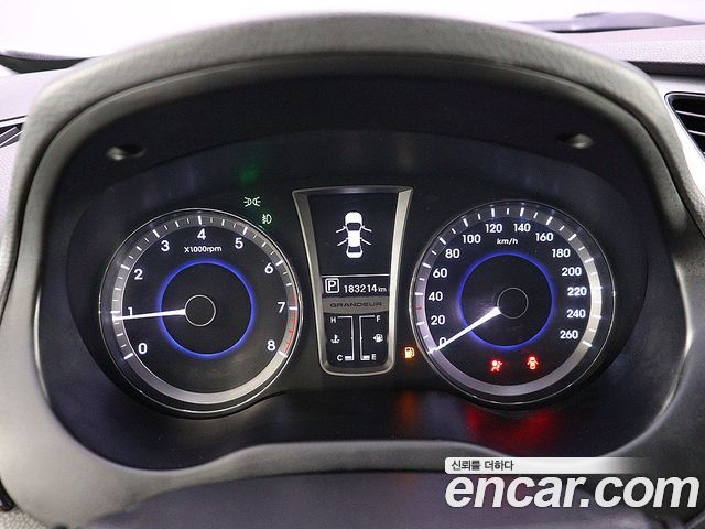 Hyundai Grandeur (HG) HG240 Luxury 2011 — фото 23