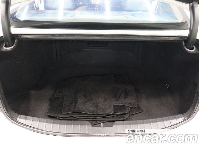 Hyundai Grandeur (HG) HG240 Luxury 2011 — фото 24