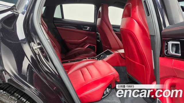 Porsche Panamera (971) 3.0 AWD 2018 — фото 11