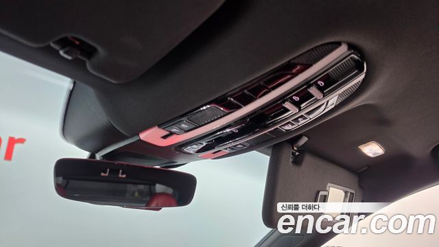 Porsche Panamera (971) 3.0 AWD 2018 — фото 28