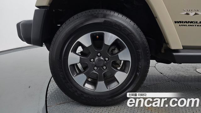 Jeep Wrangler (JK) 3.6 Sahara 4Door 2017 — фото 5
