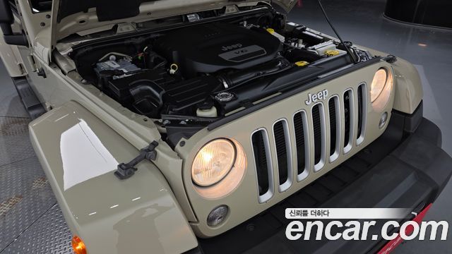 Jeep Wrangler (JK) 3.6 Sahara 4Door 2017 — фото 6