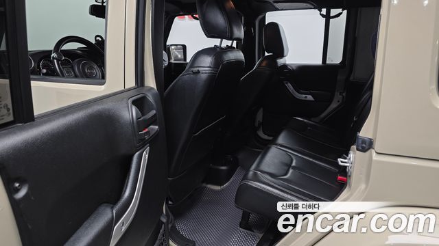 Jeep Wrangler (JK) 3.6 Sahara 4Door 2017 — фото 26