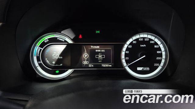 Kia Niro Prestige 2018 — фото 8