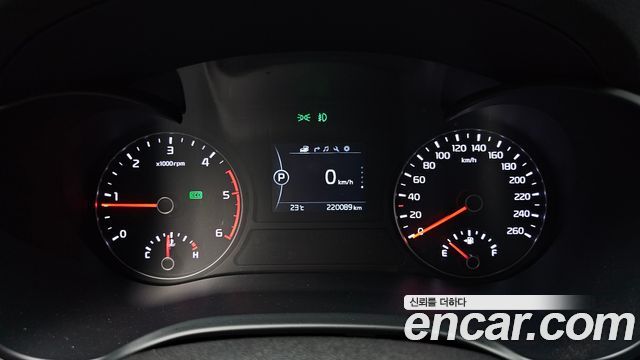 Kia K5 (II) 1.7 Diesel MX Noblesse 2016 — фото 8