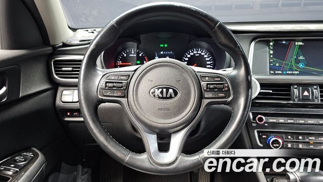 Kia K5 (II) 1.7 Diesel MX Noblesse 2016 — фото 13