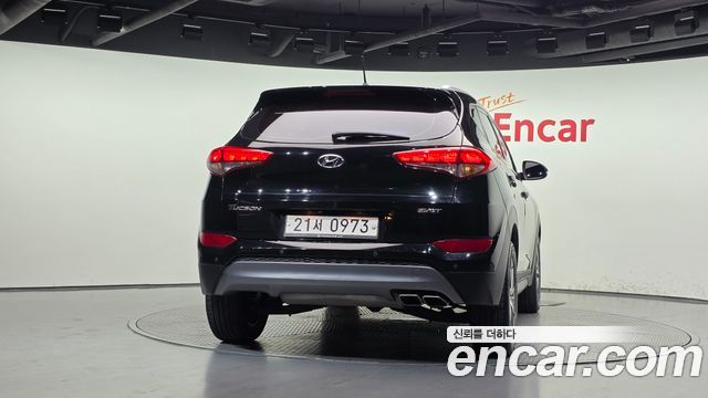 Hyundai Tucson Diesel 2.0 2WD Modern 2016 — фото 4