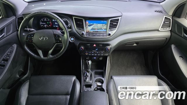 Hyundai Tucson Diesel 2.0 2WD Modern 2016 — фото 7