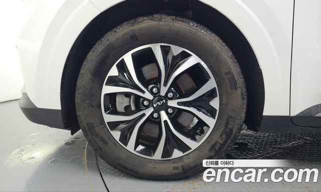 Kia Carnival (IV) Diesel 9-Seater Prestige 2023 — фото 5