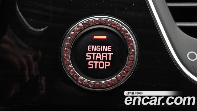 Kia Carnival 9-Seater Prstige 2019 — фото 29