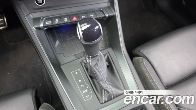 Audi Q3 (F3) 35 TDI Premium Sportback 2023 — фото 9