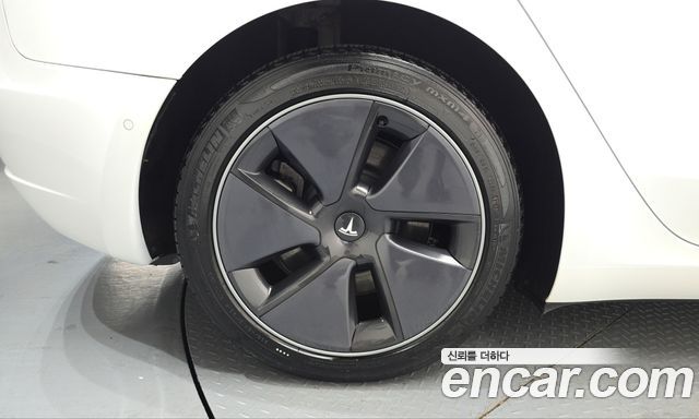 Tesla Model 3 Long Range AWD 2021 — фото 5